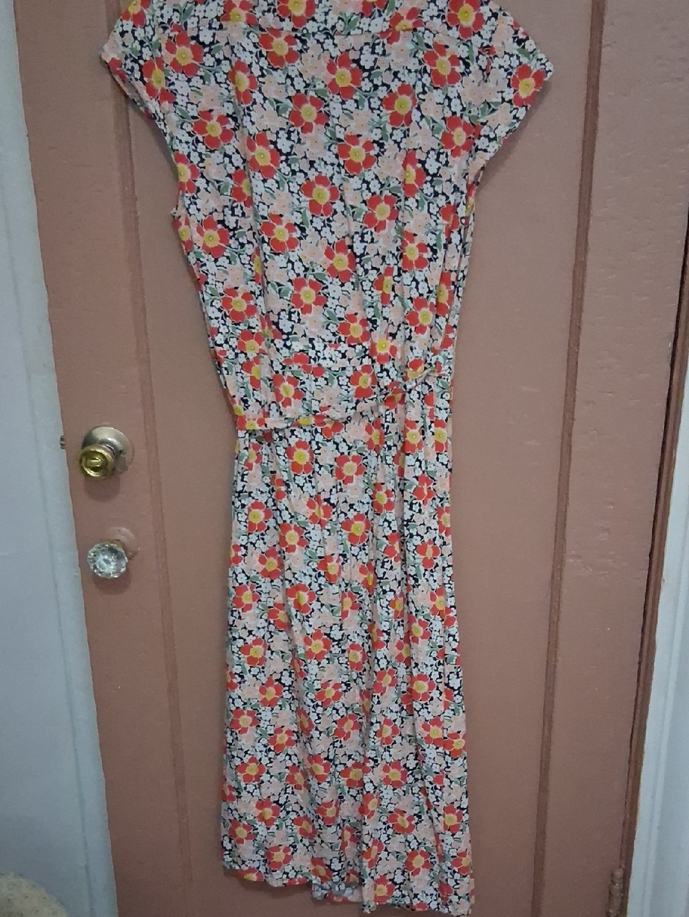 Dress - Picture 5 of 5